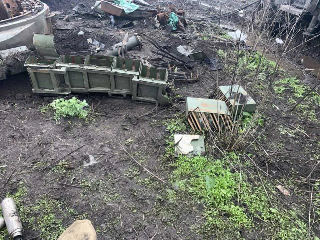 T-72B3M ERA Insert from destroyed ruzzian Tank Ukraine UK Aid