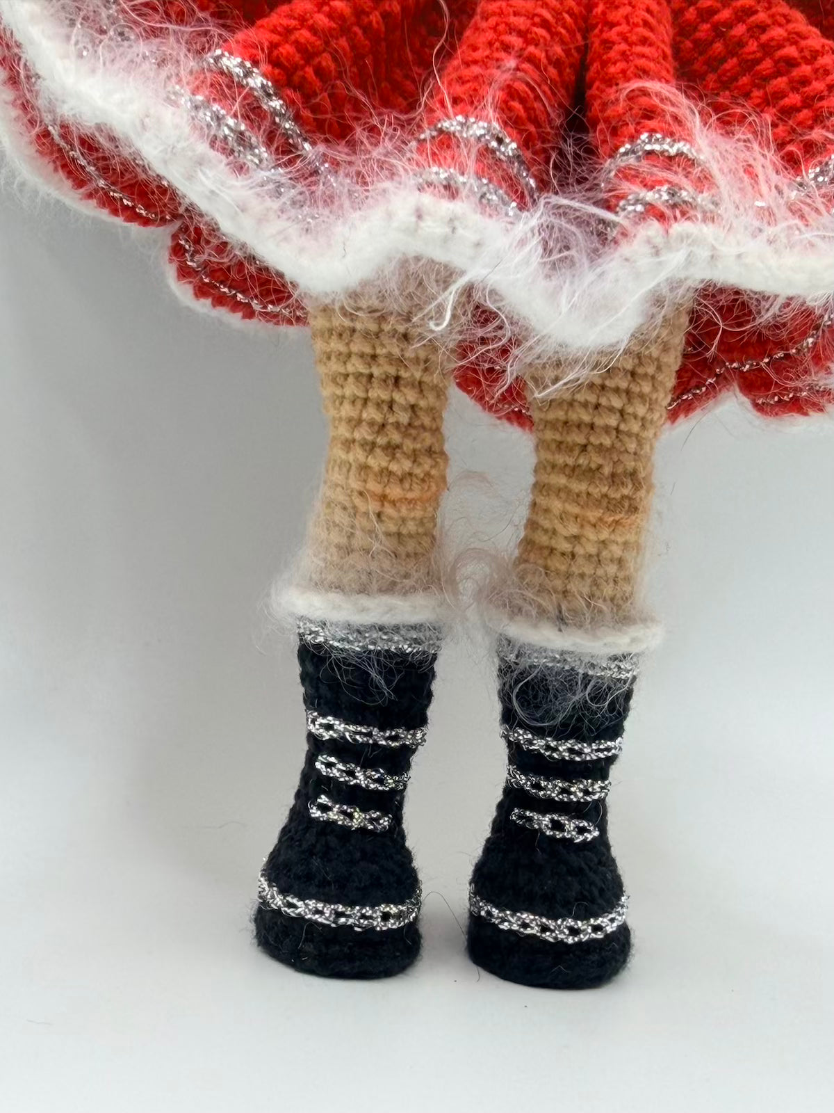 Dolly the Circus Drummer