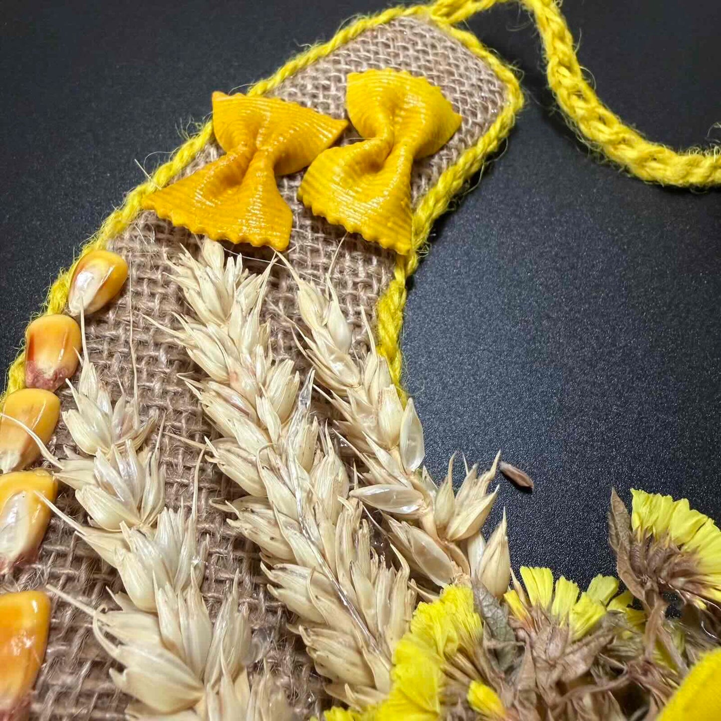 Handmade Ukrainian Good Luck Horseshoe – Sunflower, Wheat & Prosperity Wall Decoration 🇺🇦