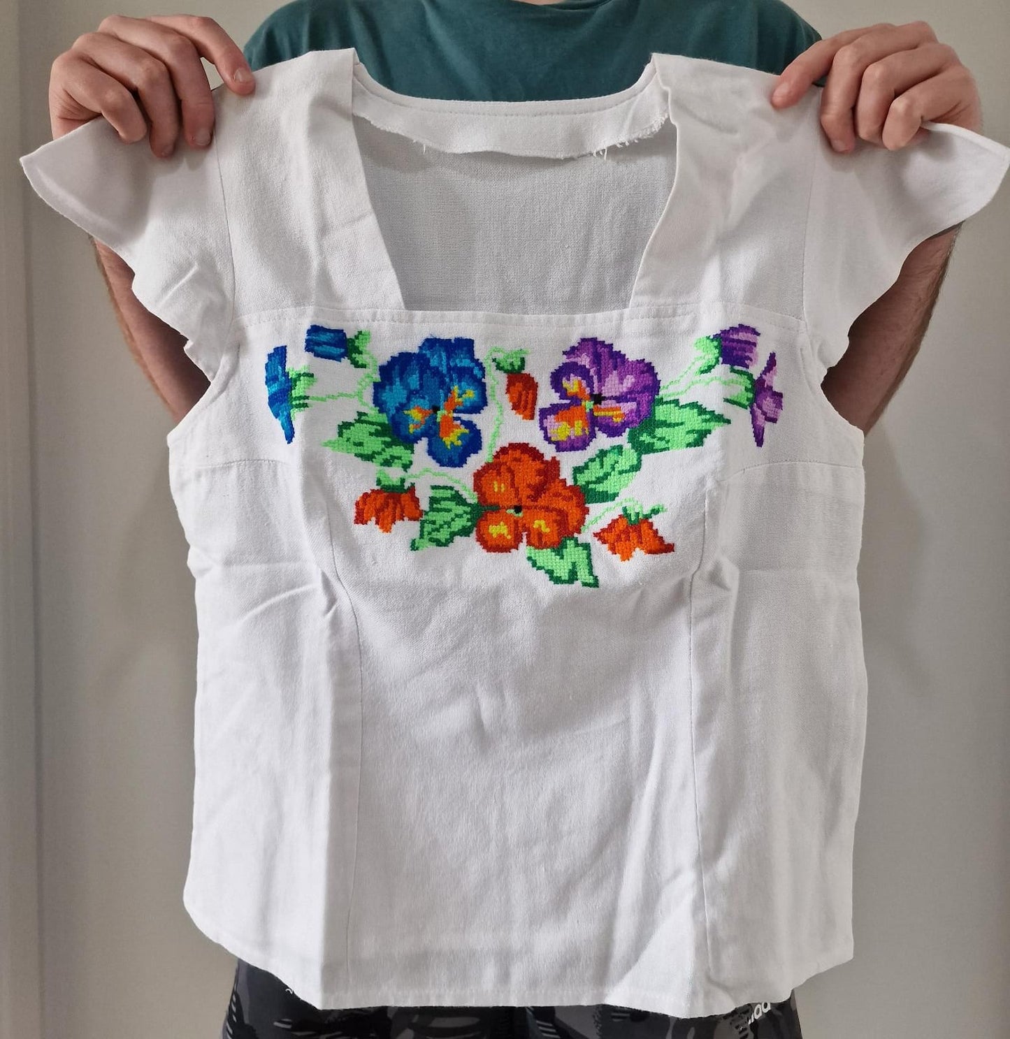 Small Women's/Girls Ukranian Vyshyvanka - Handmade in Ivankiv