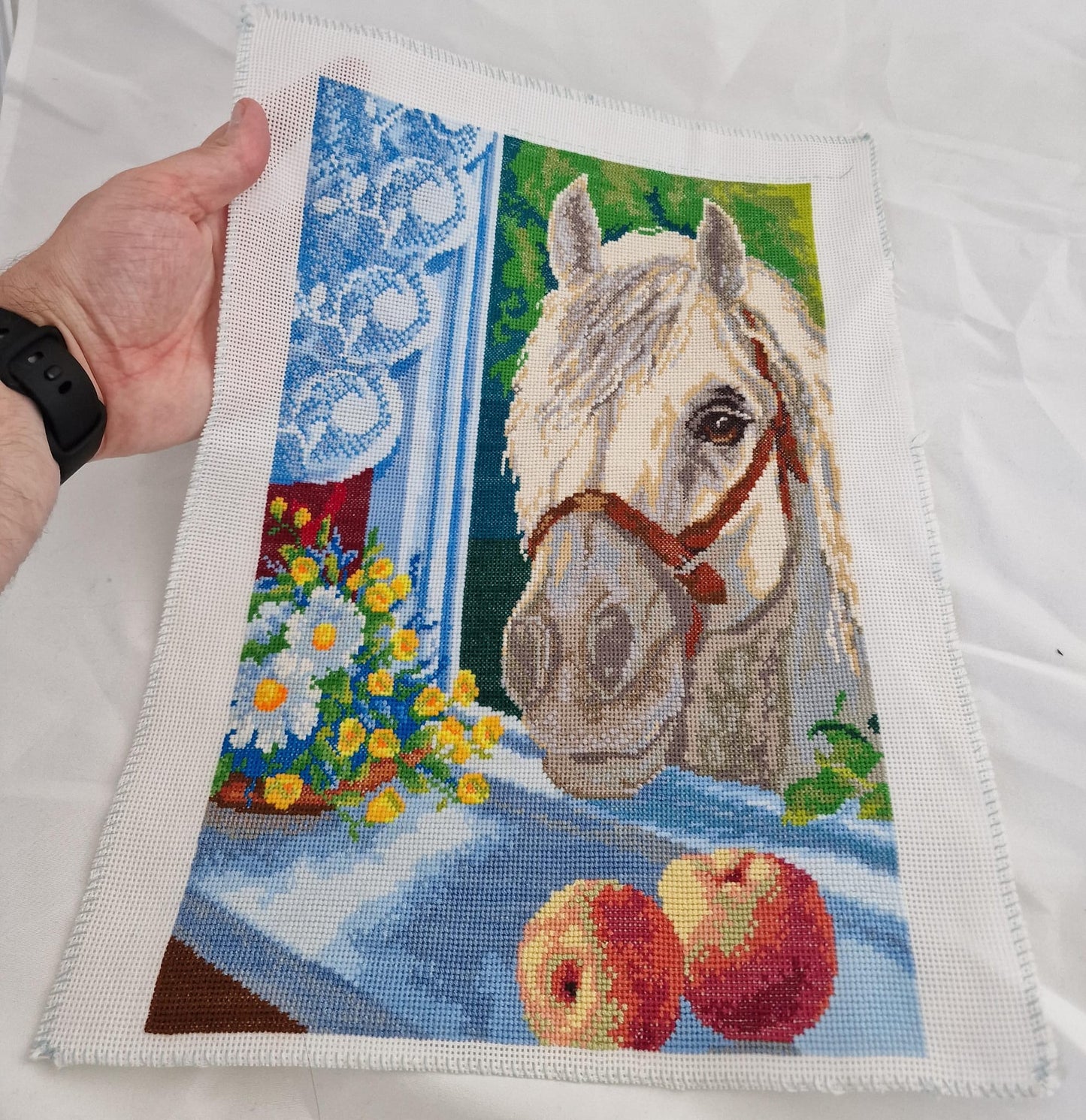 Detailed Horse Cross-Stitch Artwork