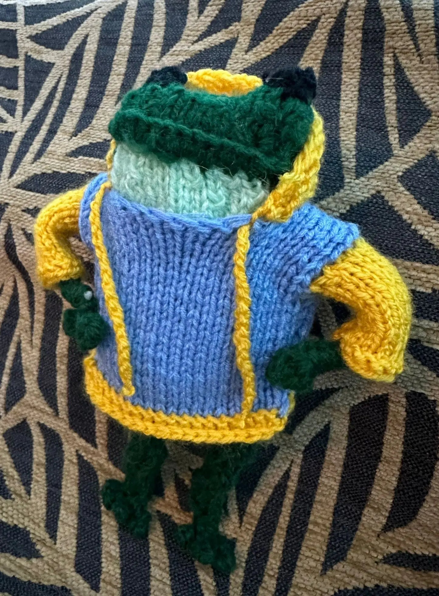 FROGS! Peter - The Ukranian Frog! - Ukraine UK Aid