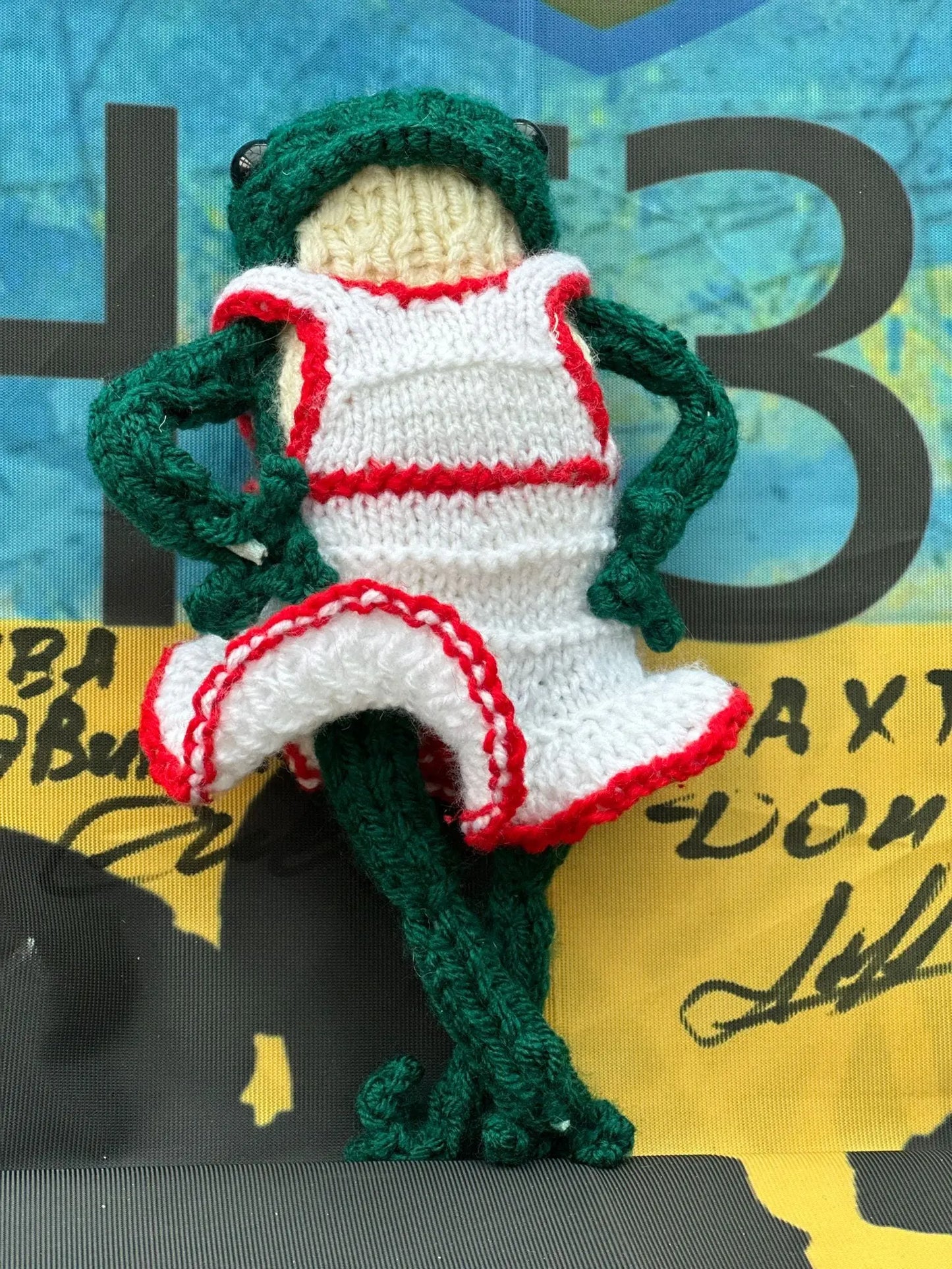 FROGS! Contrary Frog! Ukraine UK Aid