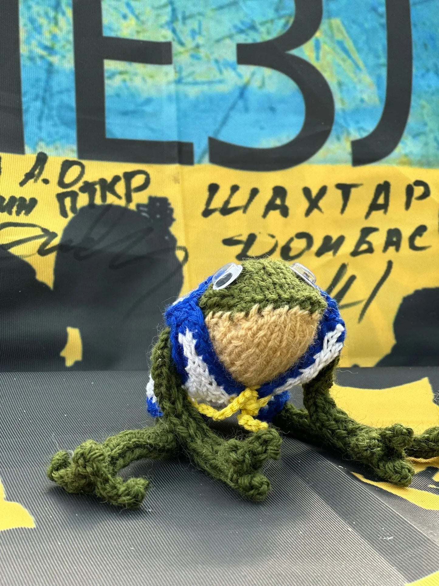 FROGS! Bob The Frog! Ukraine UK Aid