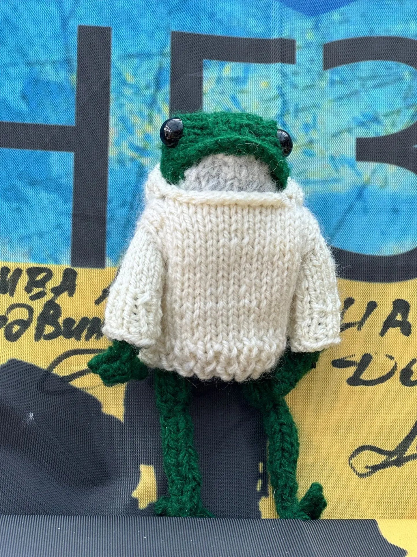 FROGS! Kermit The Frog! Ukraine UK Aid