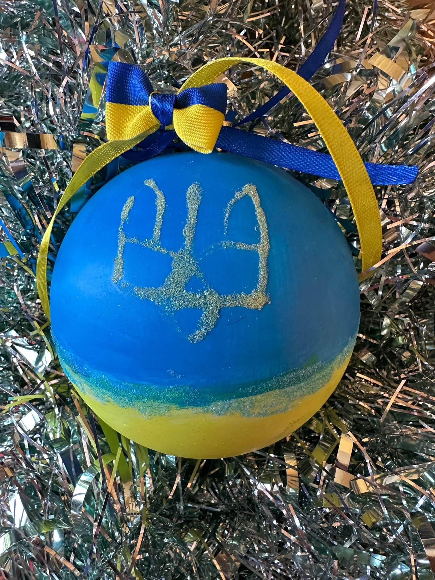Hand Painted Christmas Bauble from Ukraine