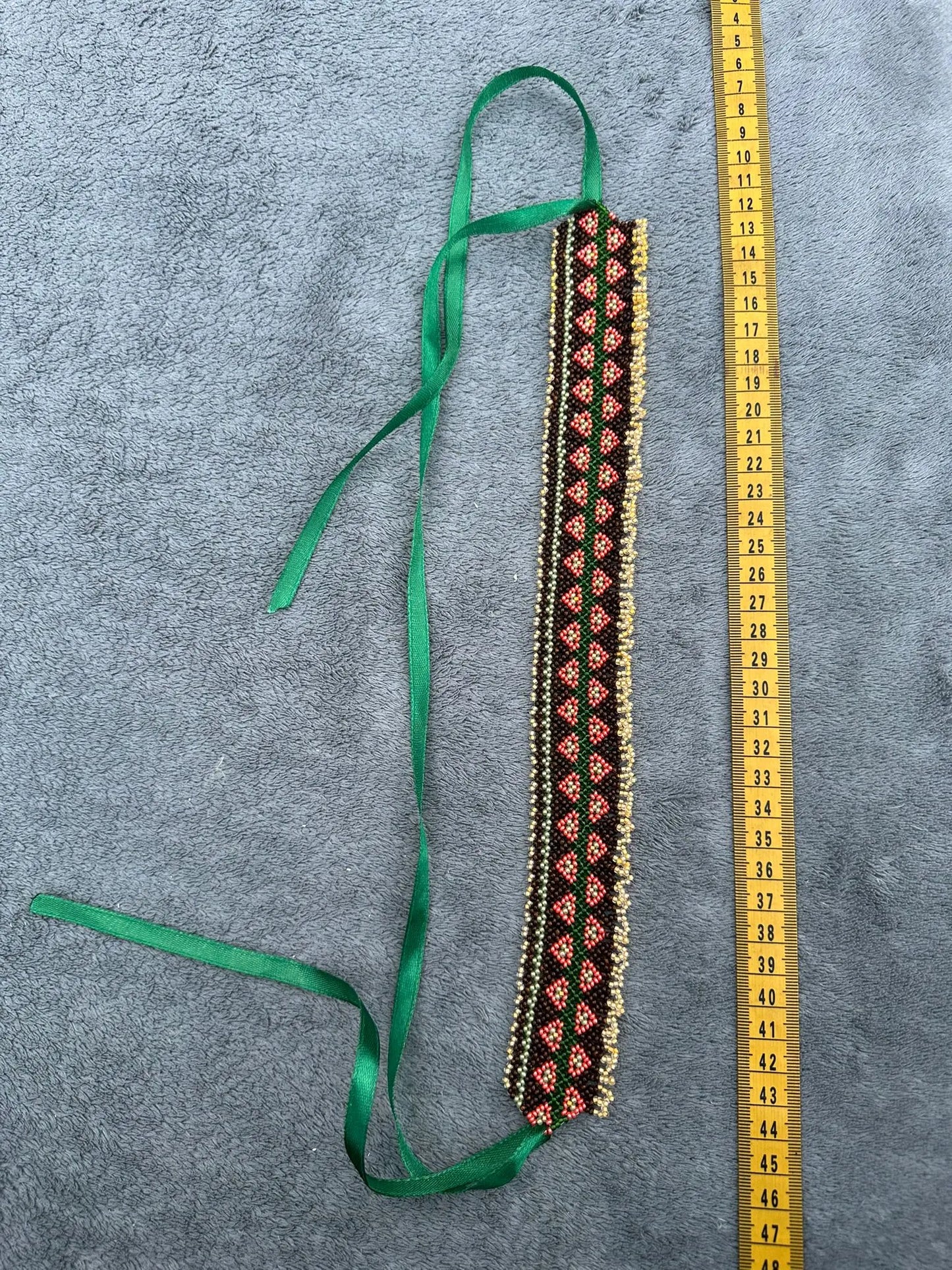 Beautiful Handmade Necklace/Bracelet Ukraine UK Aid