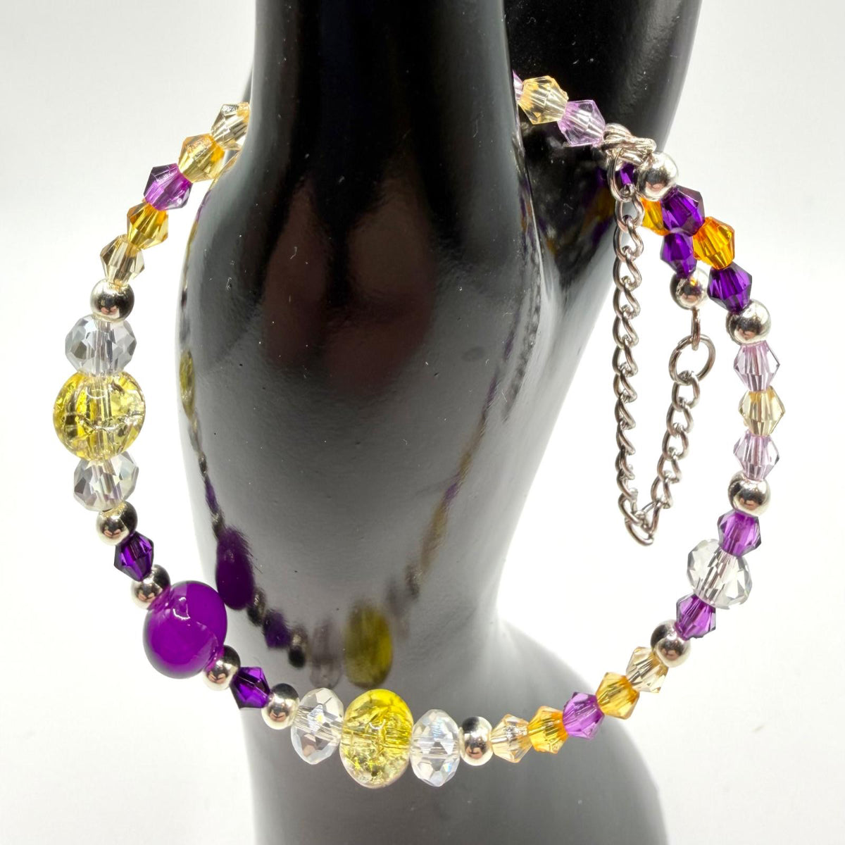 Beautiful handmade crystal bracelet