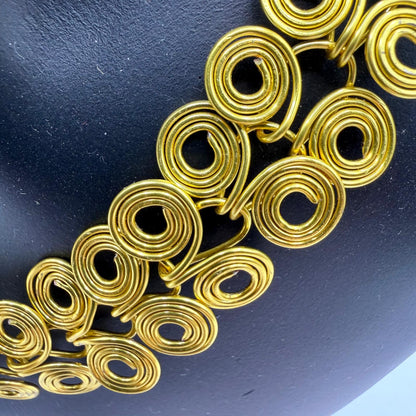 Beautiful Gold coiled Necklace