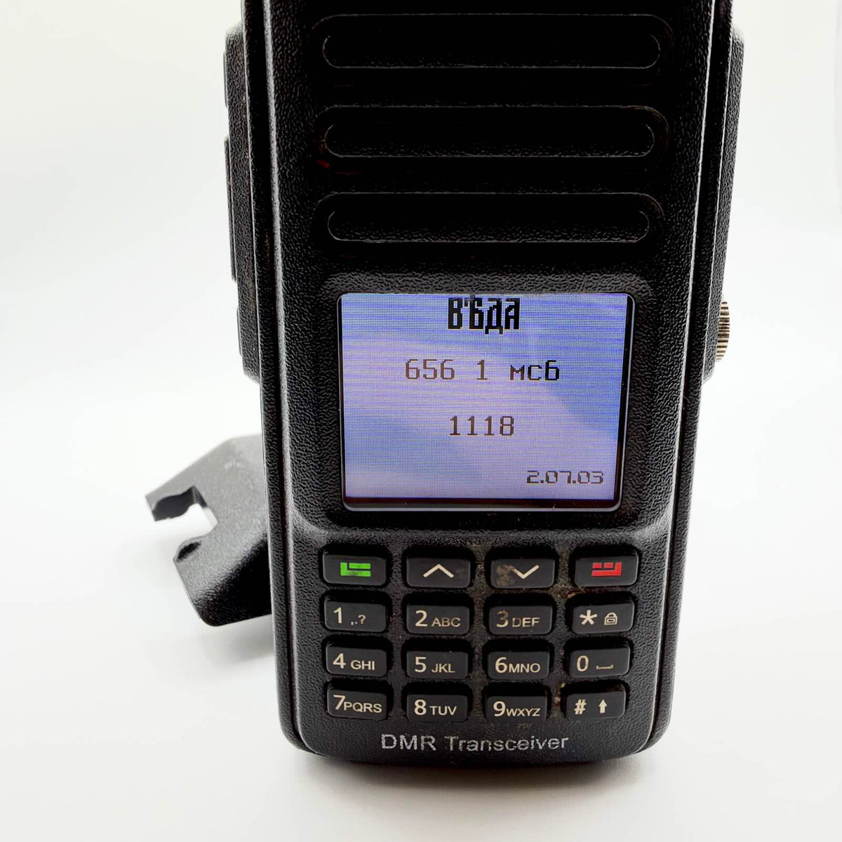 TYT radio startup screen showing the Veda name, Cyrillic identifiers, number 1118 and version 2.07.03.