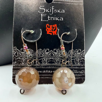 Mother of pearl earrings