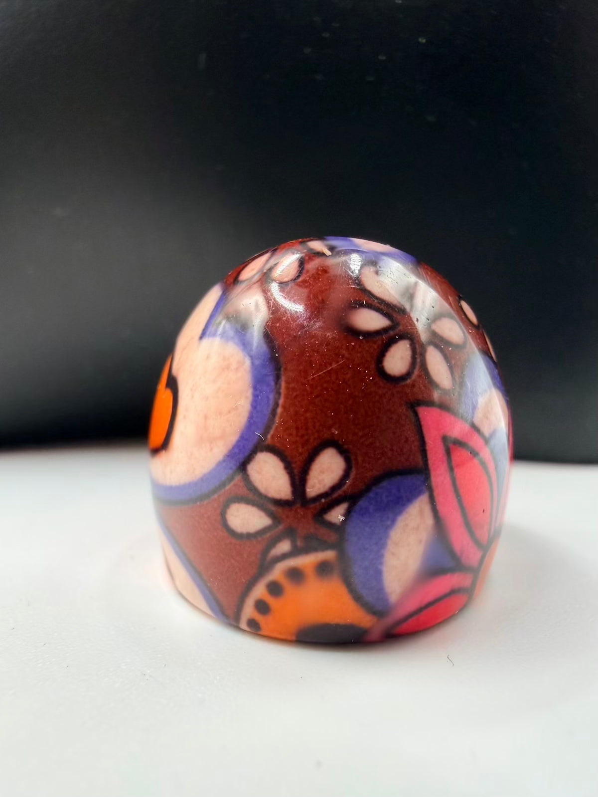 Colourful acrylic ring