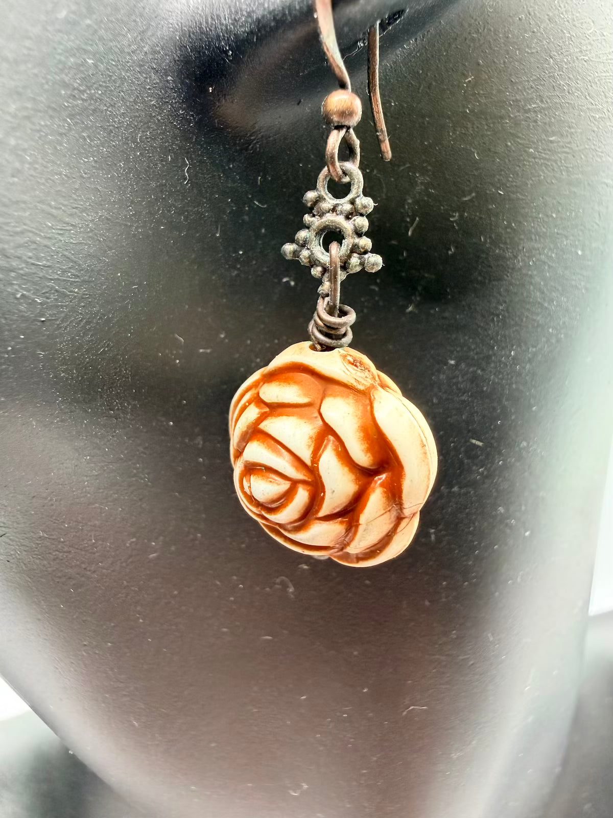 Gold metal earring