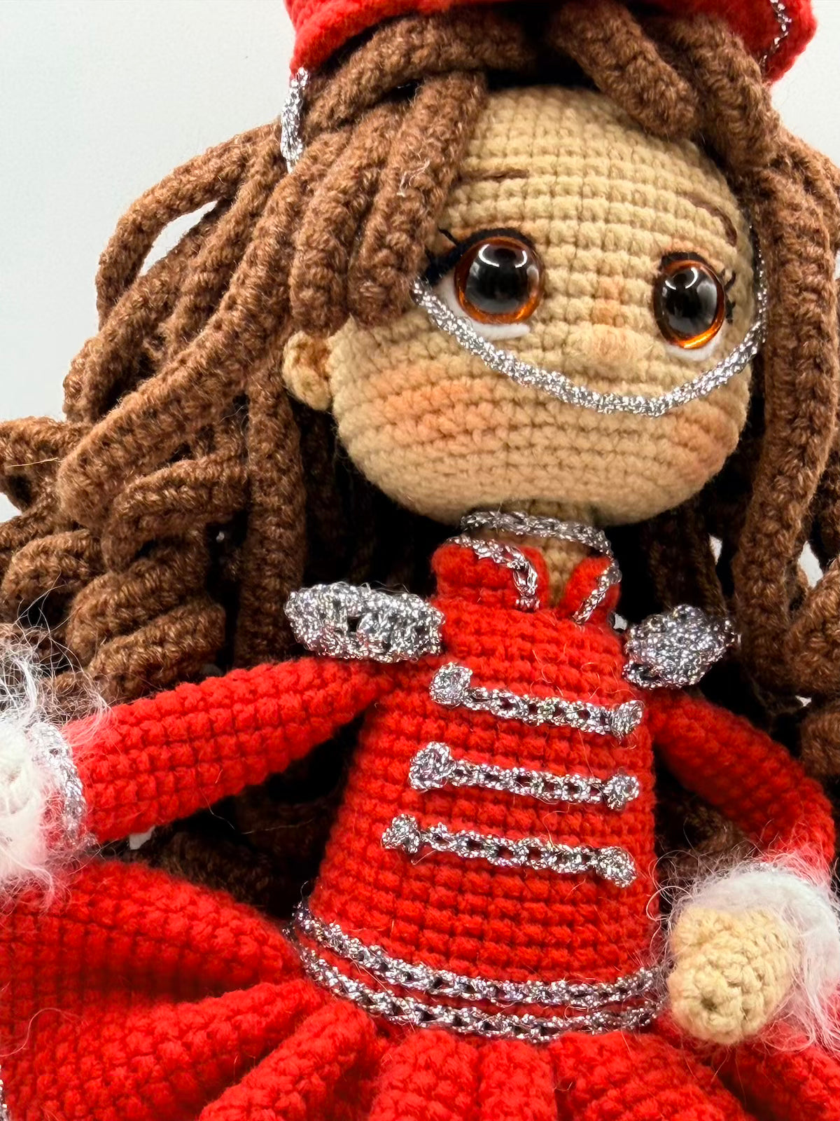 Dolly the Circus Drummer