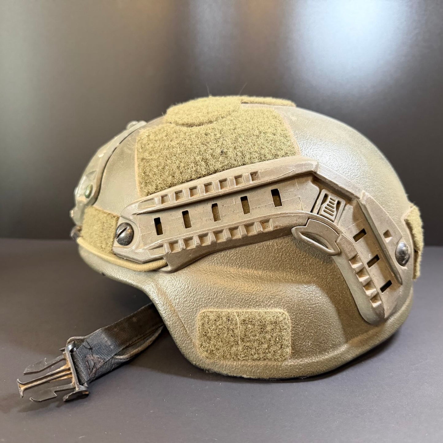 Trophy ruzzian SOF Helmet "Atlas"