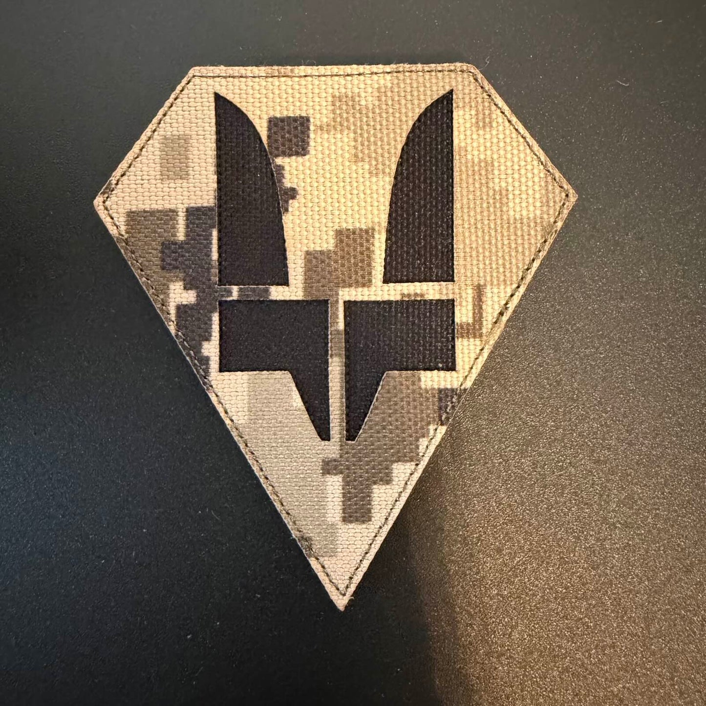 Ukrainian Tactical Trident Diamond Patch – Digital Camo Military Chevron