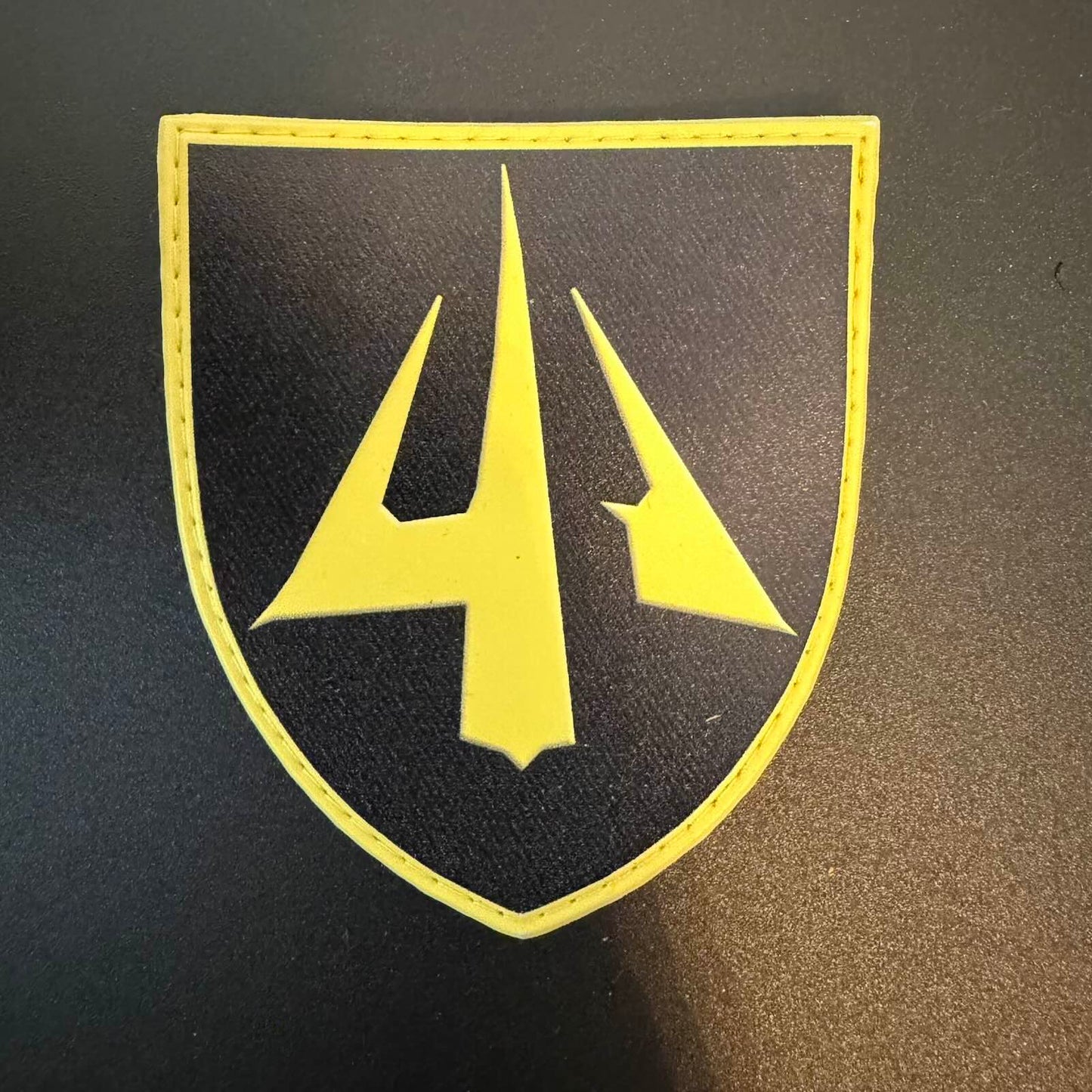 Black & Yellow Tactical Trident Patch – Ukrainian Tryzub Military Morale Chevron