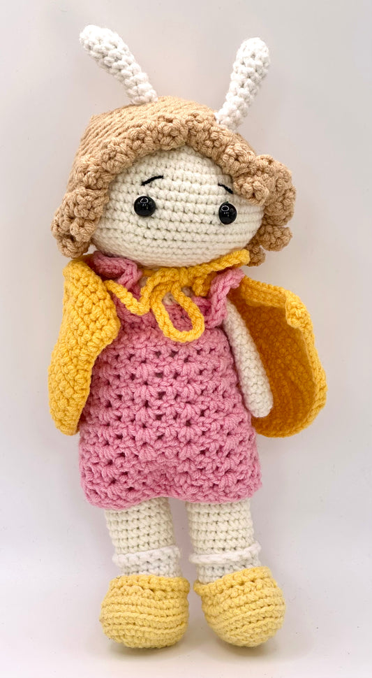 Clara Cloak girl