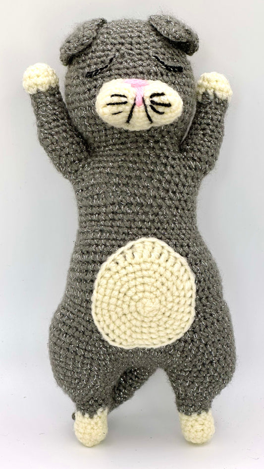Stretch out Cat