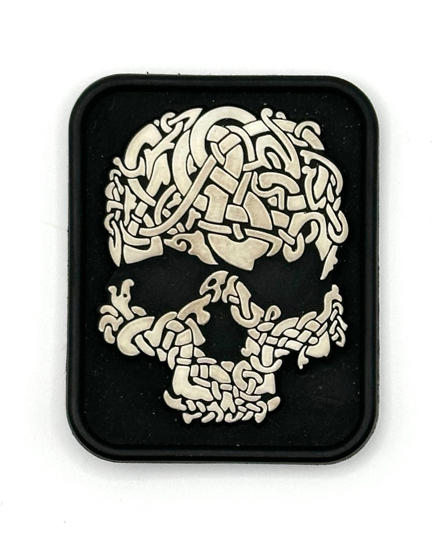 Skull morale worn patch