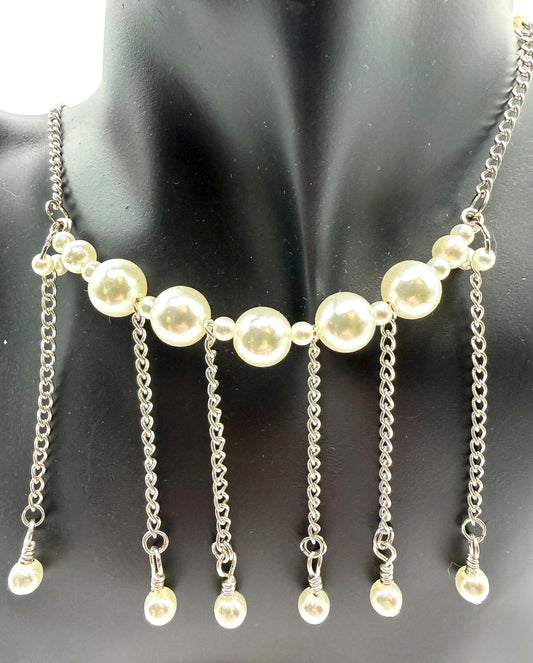 Beautiful handmade Pearl Necklace