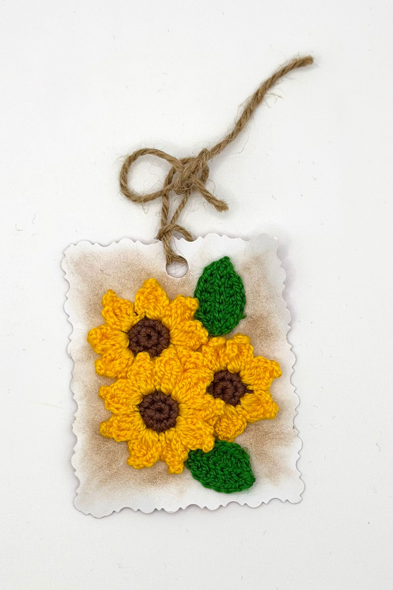 Christmas tree decoration knitted sunflowers