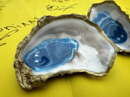 Oyster Shells from Odesa - Painted and filled with Acrylic