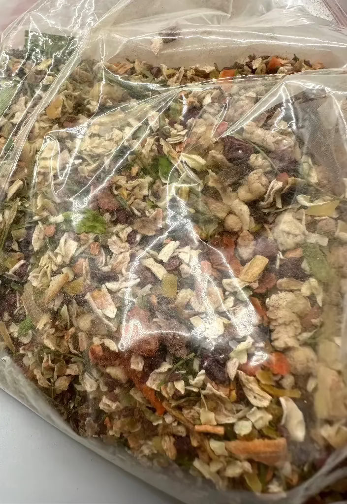 buy-soildier-some-borsch-ukraine-uk-aid